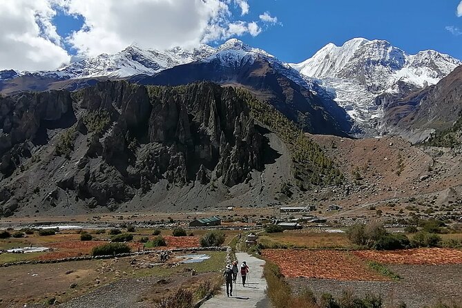 10 Days Annapurna Circuit Trek - Day 1: Kathmandu to Besisahar by road