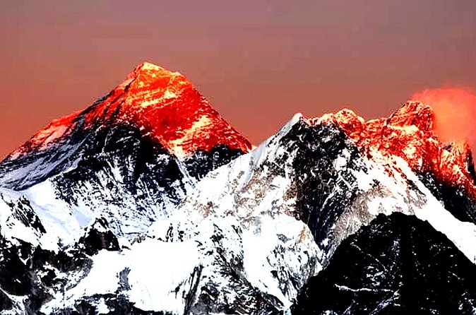 12 Days Everest Base Camp Trekking - Day 7: Khumbu Glacier and rocky moraines
