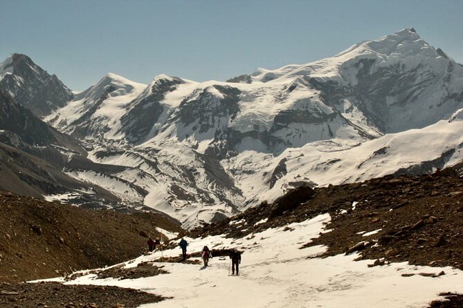 14 Days Annapurna Circuit Trek - Days 8 and 9: Yak Kharka and Thorong Phedi