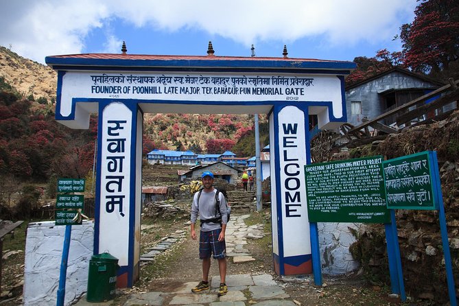 4-day Poon Hill Trek - Poon Hill sunrise: the early highlight