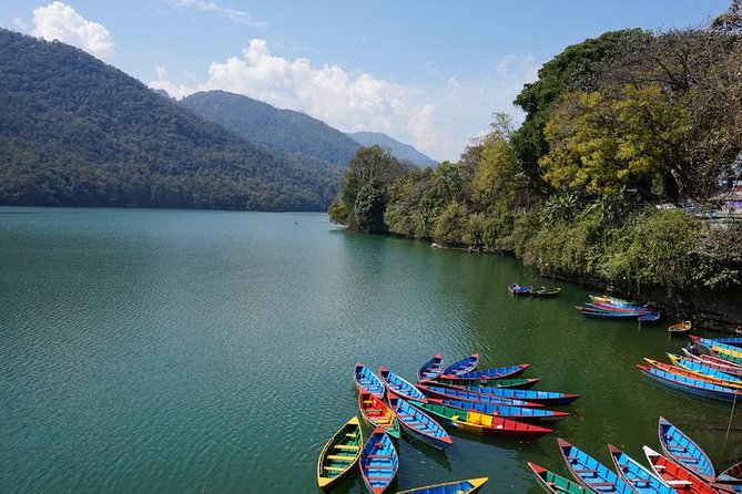 8 Days Tour in Nepal - Kathmandu, Chitwan & Pokhara (3 & 4 Star) - Who should choose this Nepal tour?