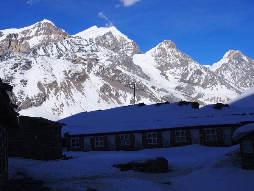 Annapurna Circuit Trekking 13 Days - Day 6: Acclimatization in Manang
