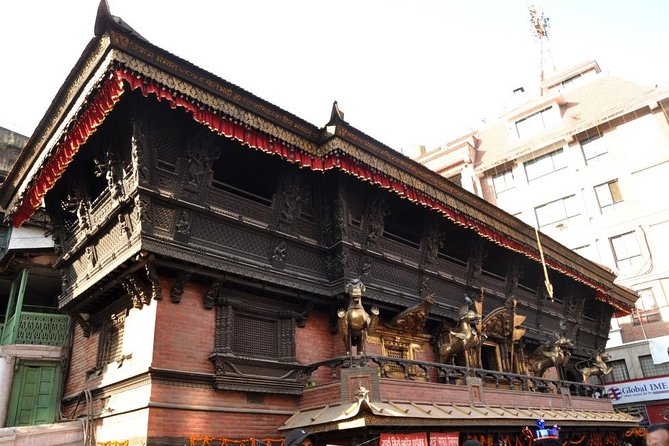 Best Nepal Tour Package - Returning to Kathmandu on Day Five