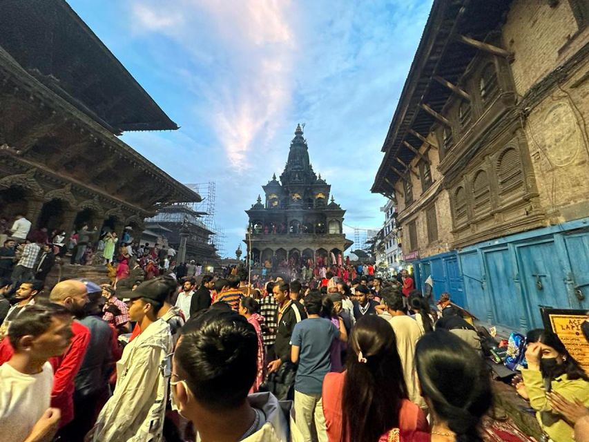 Best of Kathmandu : Private Guide, Car & Personalized Tour - Walking, private car, or a mix of both