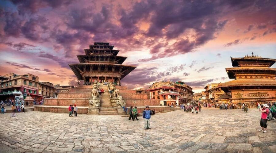 Bhaktapur Durbar Square and Boudhanath Stupa - Key points at a glance