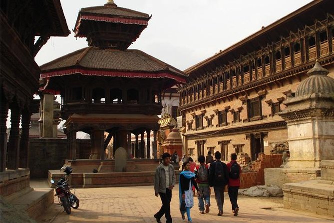 Bhaktapur Old City and Durbar Square Half-Day Tour - Siddha Pokhari, the great pond near the gate