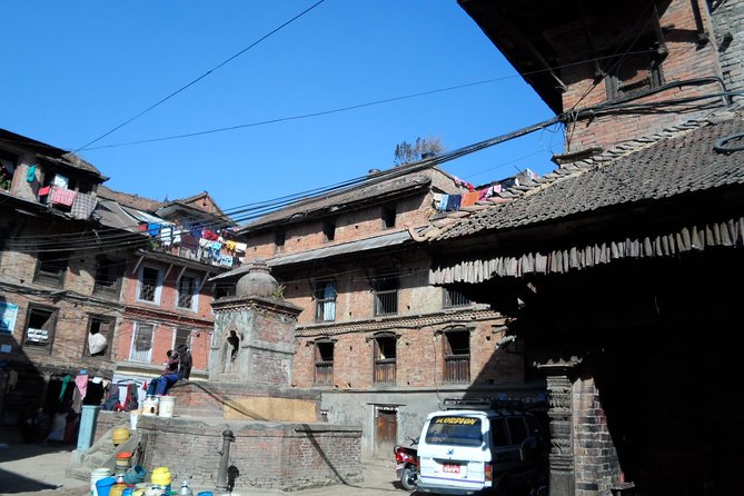 Bhaktapur & Patan Durbar Square Day Tours - Dattatraya Square, Bhaktapur’s older corner
