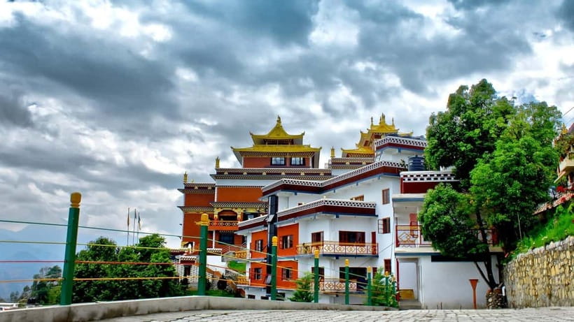 Dhulikhel Namobuddha and Panauti a day Tour from Kathmandu - Walking through old Panauti