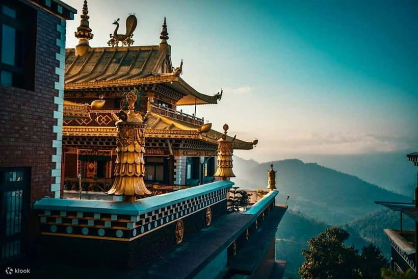 Dhulikhel to Namobuddha Day Hike with Lunch – Private/Group - Lunch on the trail, with simple but useful supplies