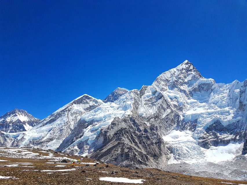 Everest Base Camp: 3 Hour Helicopter Sightseeing Tour - Following the Khumbu route from the air
