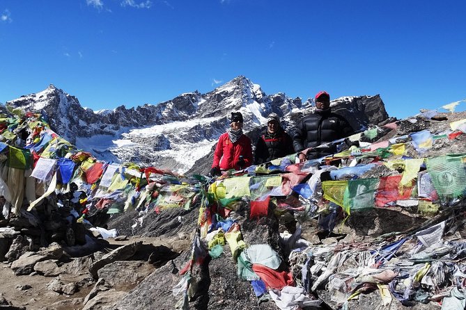 Everest Base Camp trek 12 days from Kathmandu - Lodges, meals, gear, and what you still pay for