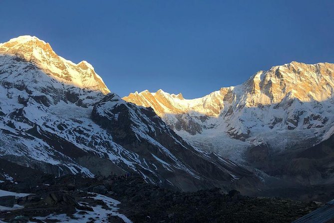 Everest Base Camp Trek - 14 Days - Day 8: The Khumbu Glacier and Lobuche