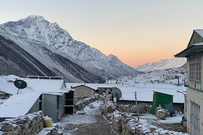 Everest Base Camp Trekking - 13 Day - Day 2: The Lukla flight and the start of the trail