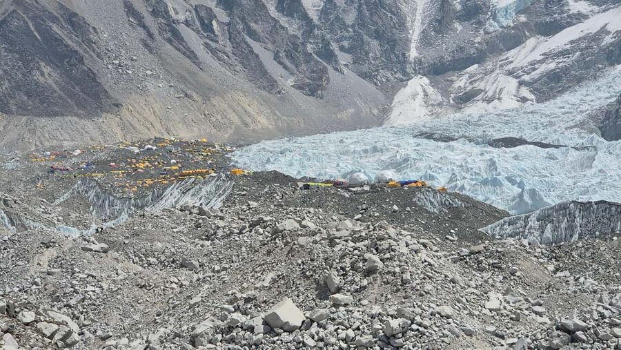 Everest Scenic Mountain Flight (Review Exclusion Section) - Everest from the air, without a trek