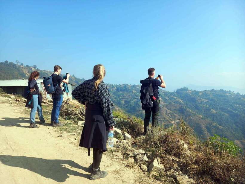 From Kathmandu: 3-Day Chisapani-Nagarkot Trek & Bhaktapur - Who should book this route?