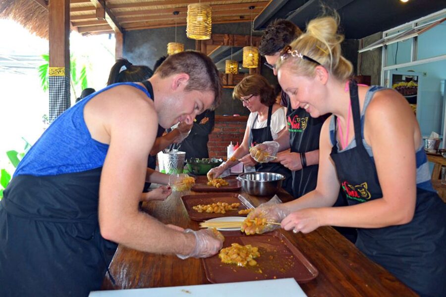 Kathmandu: 3-Hours of Cooking Class with Meals - Should you book this Kathmandu cooking class?