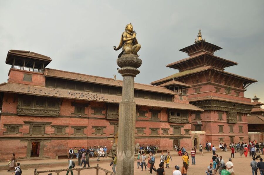 Kathmandu at Sunset: Explore the City on Rickshaw - Spices and daily trade at Asan Market