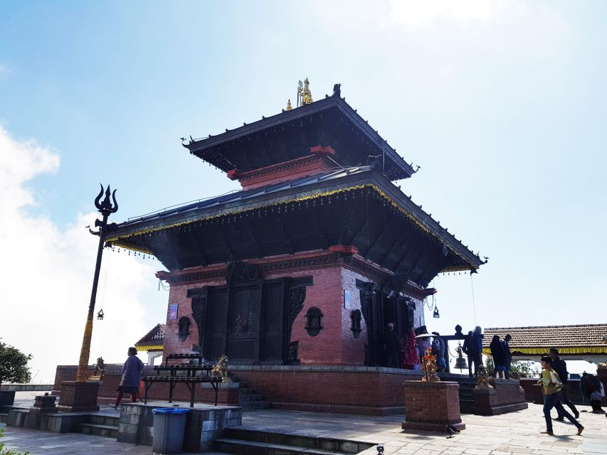 Kathmandu: Chandragiri Cable Car and Monkey Temple Tour - Why this five-hour route works so well