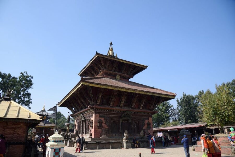 Kathmandu: Chisapani Nagarkot 3-Days 2-Nights Trek - Food, rooms, and what you pay for yourself