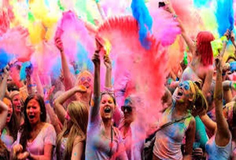 Kathmandu Durbar Square | Holi Festival Celebration 2 March - Lunch, water, colors, and the white T-shirt