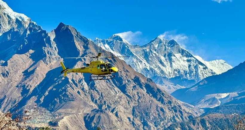 Kathmandu: Everest Helicopter Tour with Landing & Breakfast - What this Kathmandu to Everest flight really offers