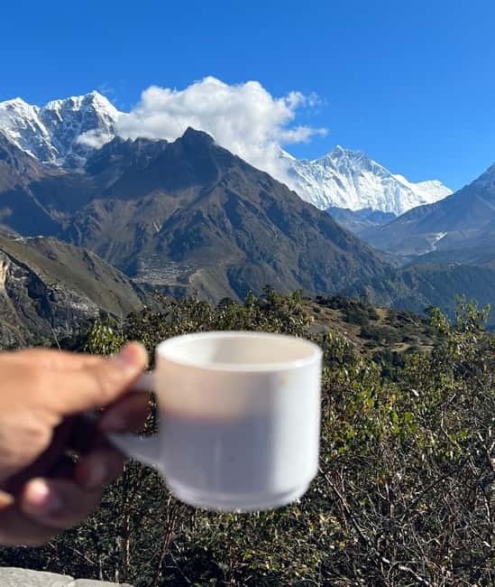 Kathmandu: Everest Helicopter Tour with Landing & Breakfast - Hotel Everest View at 3,880 meters