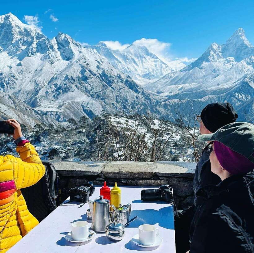 Kathmandu: Everest Helicopter Tour with Landing & Breakfast - Price, permits, breakfast, and the real value
