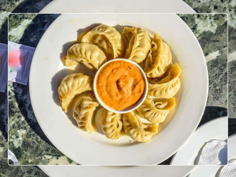 Kathmandu: Guided Delicious Food Tour with 12+ Tastings - Meeting in Thamel and getting started