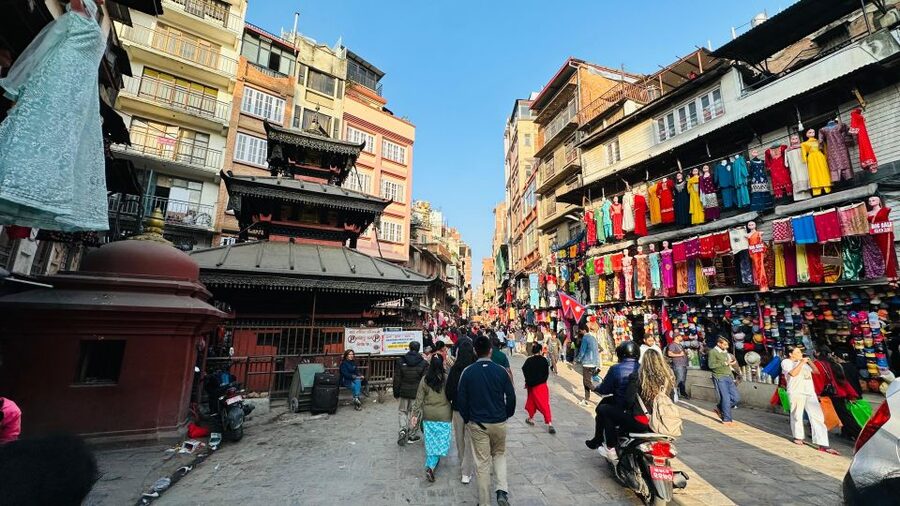 Kathmandu Heritage Walk | Heritage Walk of Kathmandu - Finishing at a lively local market