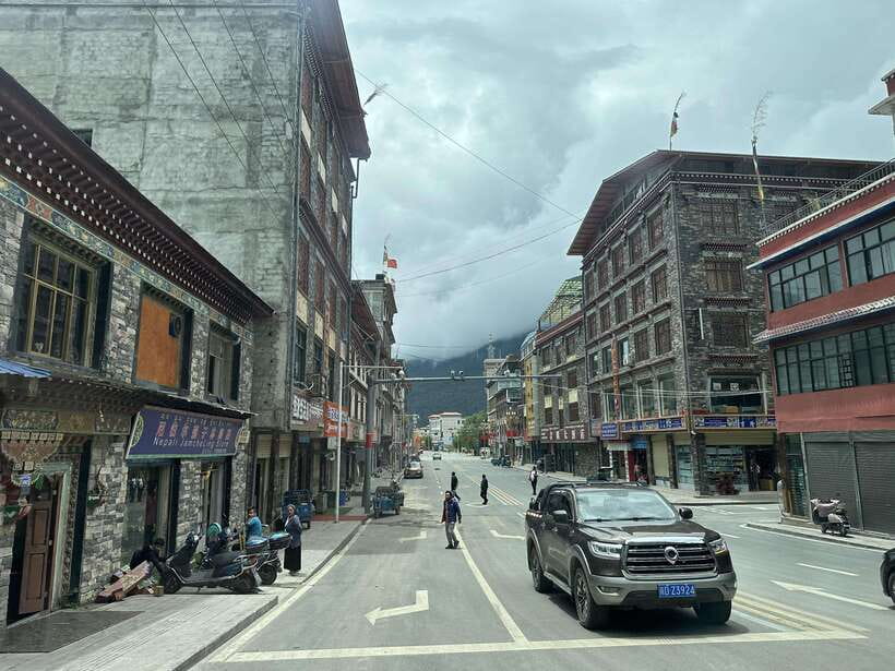 Kathmandu: Kailash Mansarovar Yatra Tour 2025 - Days 13 to 15: Back through Kerung to Kathmandu
