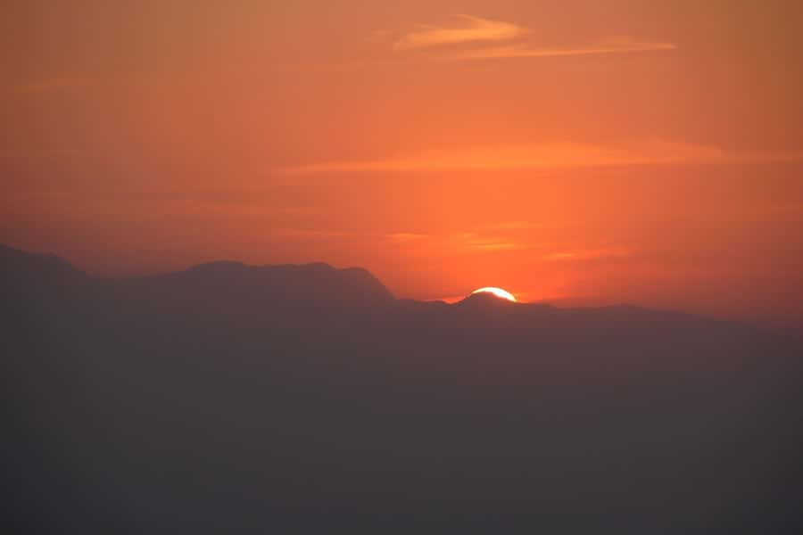 Kathmandu: Nagarkot Sunrise and Hike Tour to Changu Narayan - Why this Nagarkot and Changu Narayan combination works