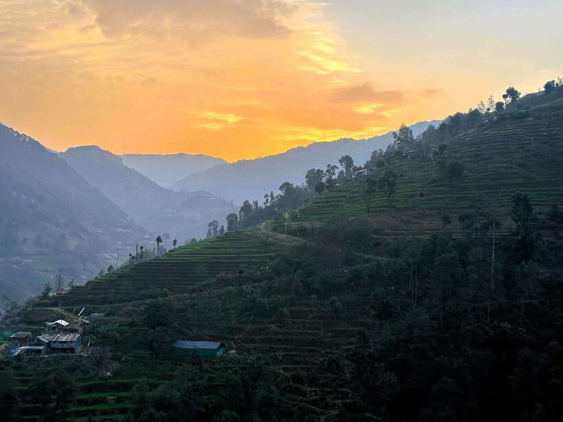 Kathmandu: Nagarkot Sunrise & Hiking to Changunarayan - Practical Preparation for the Morning