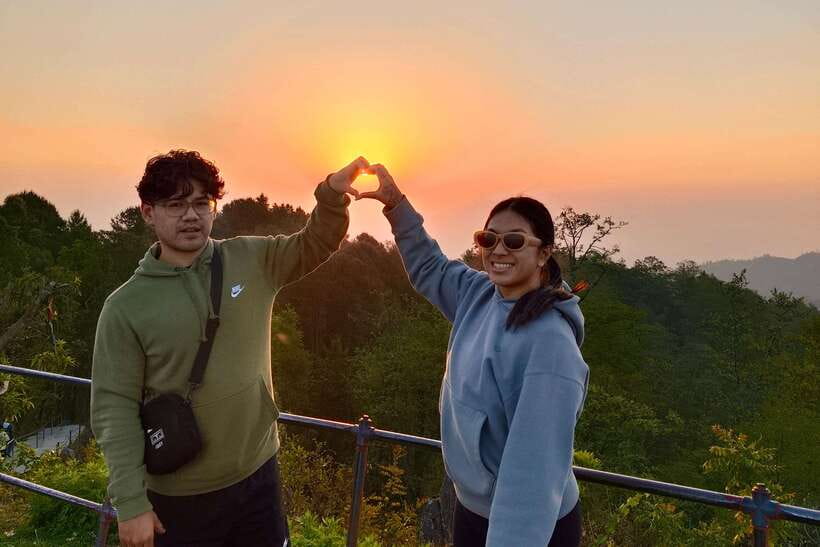 Kathmandu: Nagarkot Sunrise Tour Private or Group with Lunch - The road to Nagarkot