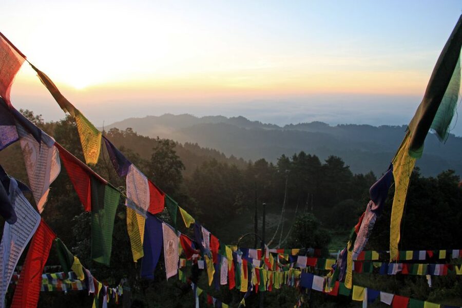Kathmandu: Nagarkot Sunrise Tour with Day Hike - Breakfast with a Himalayan view