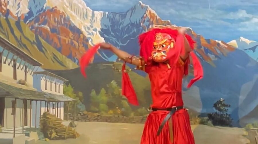 Kathmandu: Nepalese Cuisine dinner with traditional dance - What the restaurant atmosphere may be like