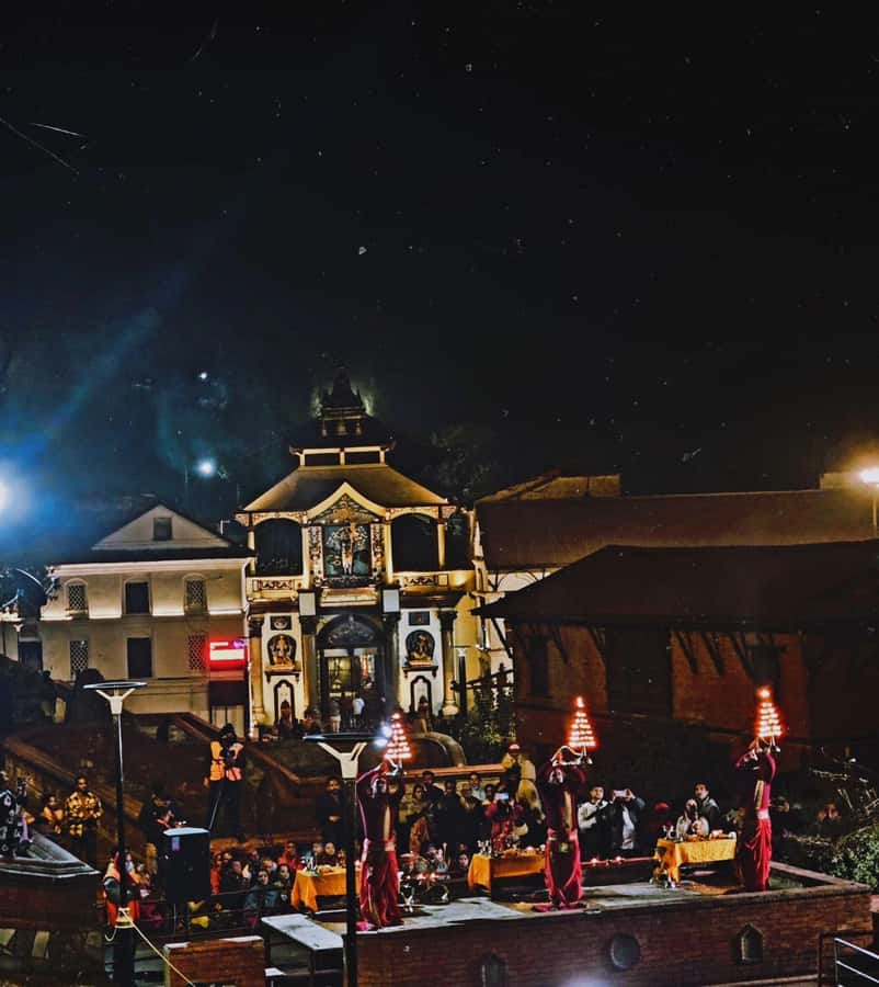 Kathmandu: Pashupatinath Aarati & Cremation Evening Tour - Clothing, cameras, and simple etiquette