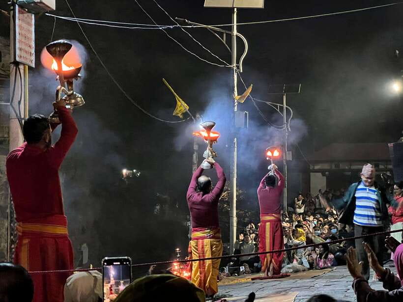 Kathmandu: Pashupatinath Evening Aarati Tour Private/Group - The Bagmati River aarati at about 6 pm