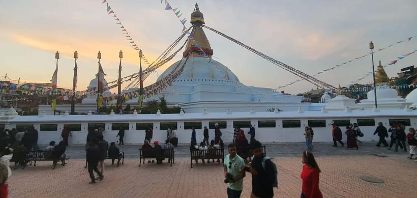 Kathmandu: Private/Group Unesco Heritage Sites Guided Tour - What the guide adds to the experience