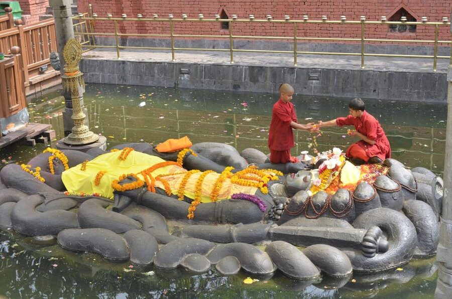 Kathmandu Sightseeing By Bus Day Trip - Why this seven-hour bus tour makes sense