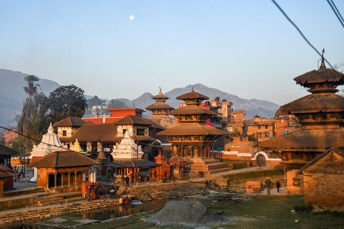 Kathmandu UNESCO World Heritage Tour - Changu Narayan: a quieter hilltop stop