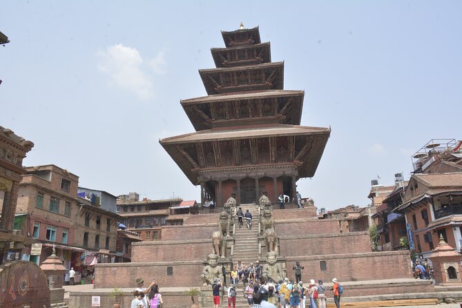 Kathmandu Valley Trek - Chisapani sunrise: the early start is worth it