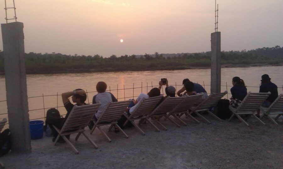 Luxury Chitwan Jungle Safari Package (2Nights/3Days) Resort - The long road from Kathmandu or Pokhara
