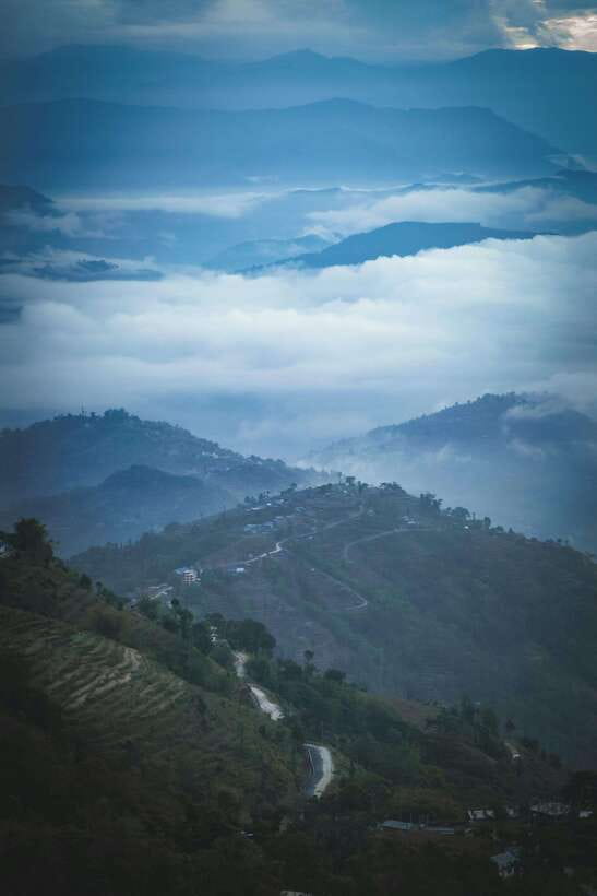 Nagarkot Sunrise and Hike to Changu Narayan Temple - The 3 to 4 hour route through villages and fields