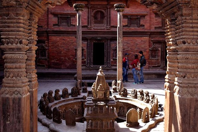 Nagarkot Sunrise, Bhaktapur and Patan Durbar Square Tour in Kathmandu - Who should book this Kathmandu day tour
