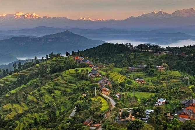 Nepal Classic Tour -12 Days - The return to Kathmandu follows the Trishuli River