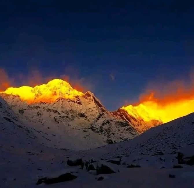 Pkr/Kathmandu: 5-Day Annapurna Base Camp & Hot spring Trek - Day 2: Sinuwa through forest and waterfalls