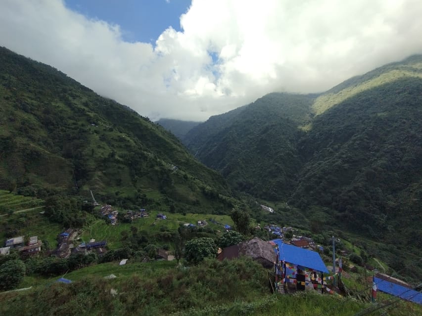 Pokhara: 4-Day Mesmerizing Mardi Himal Guided Trek - Guides, group style, and the personal touch