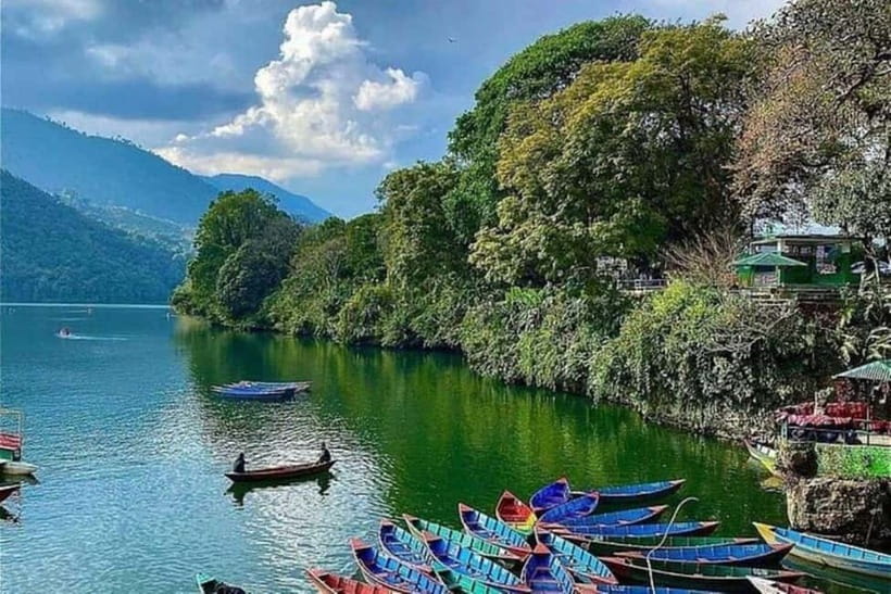 Pokhara: 5 Himalayan Viewpoints Guided Tour - The peaceful World Peace Pagoda
