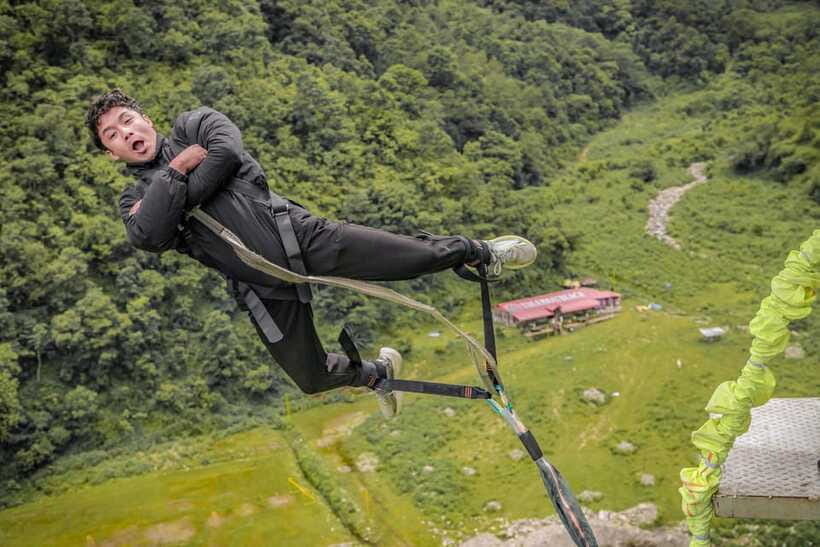 Pokhara: Bungee Jumping Experience Near Annapurna - Safety, staff, and the value of experience