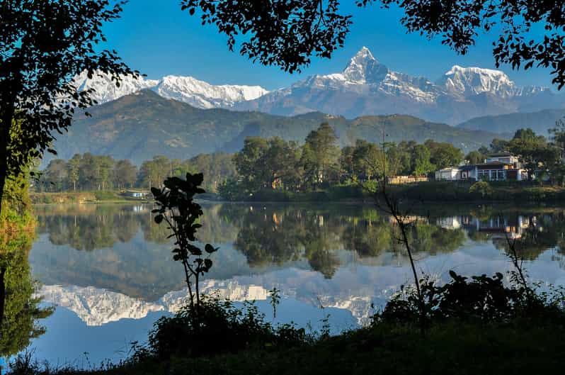 Pokhara: Guided Evening Walking Tour in Lakeside - Is $9 good value?
